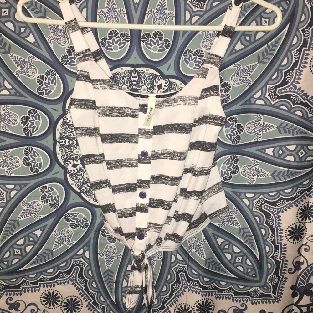 Cute striped crop top